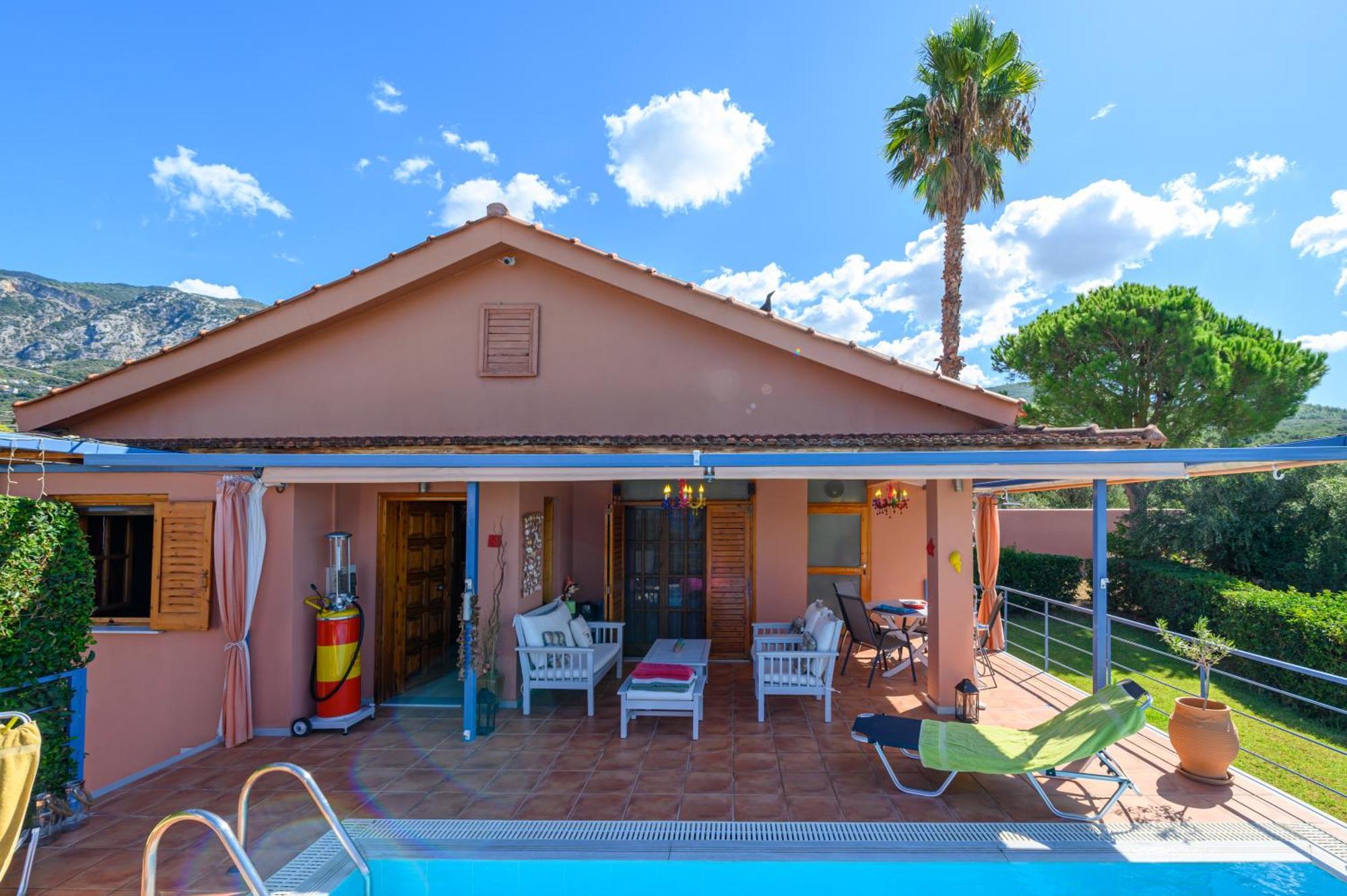 Cozy Small Smart Villa With Private Pool Mikri Mantineia Calamata Exterior foto