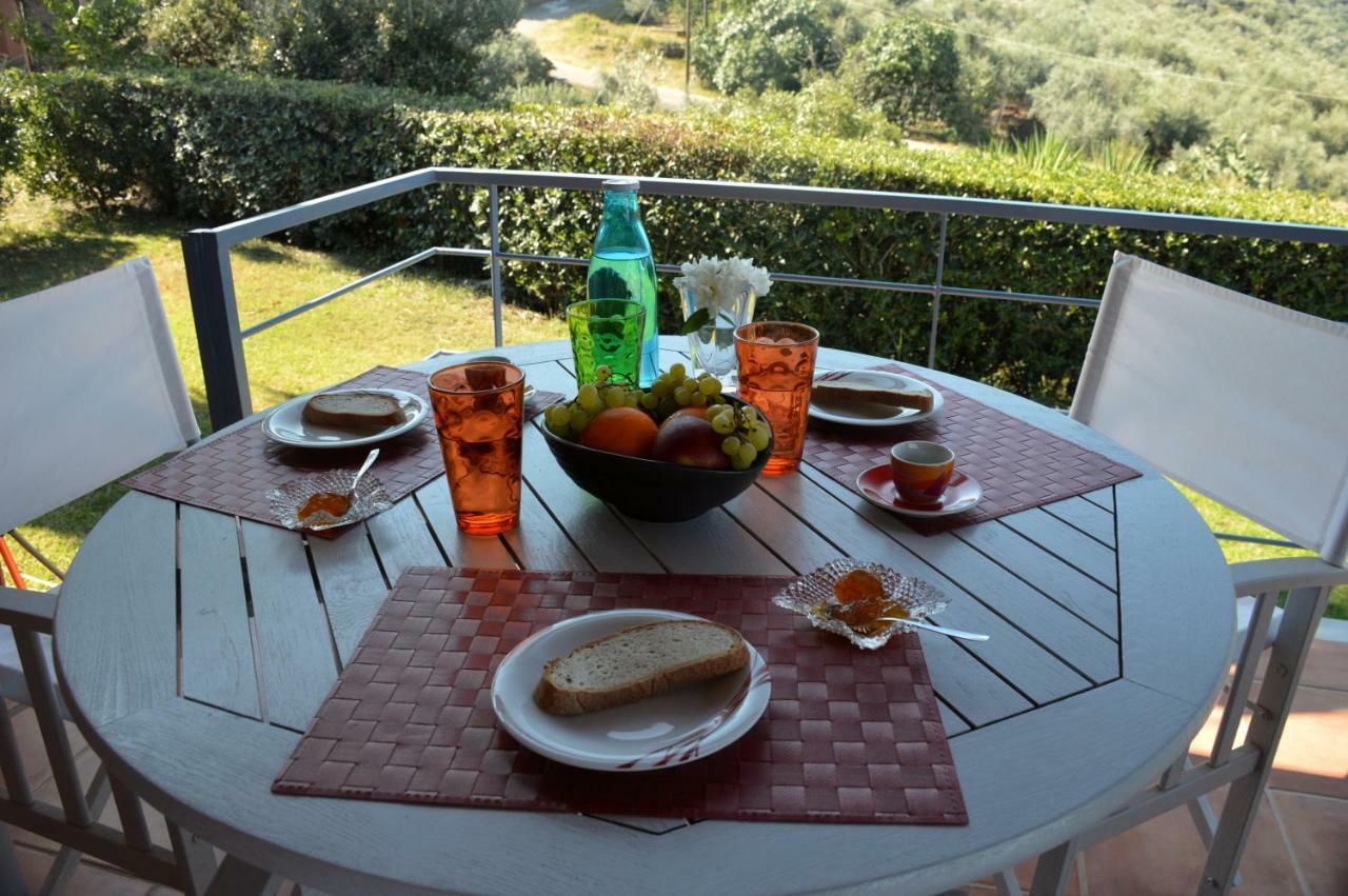 Cozy Small Smart Villa With Private Pool Mikri Mantineia Calamata Exterior foto